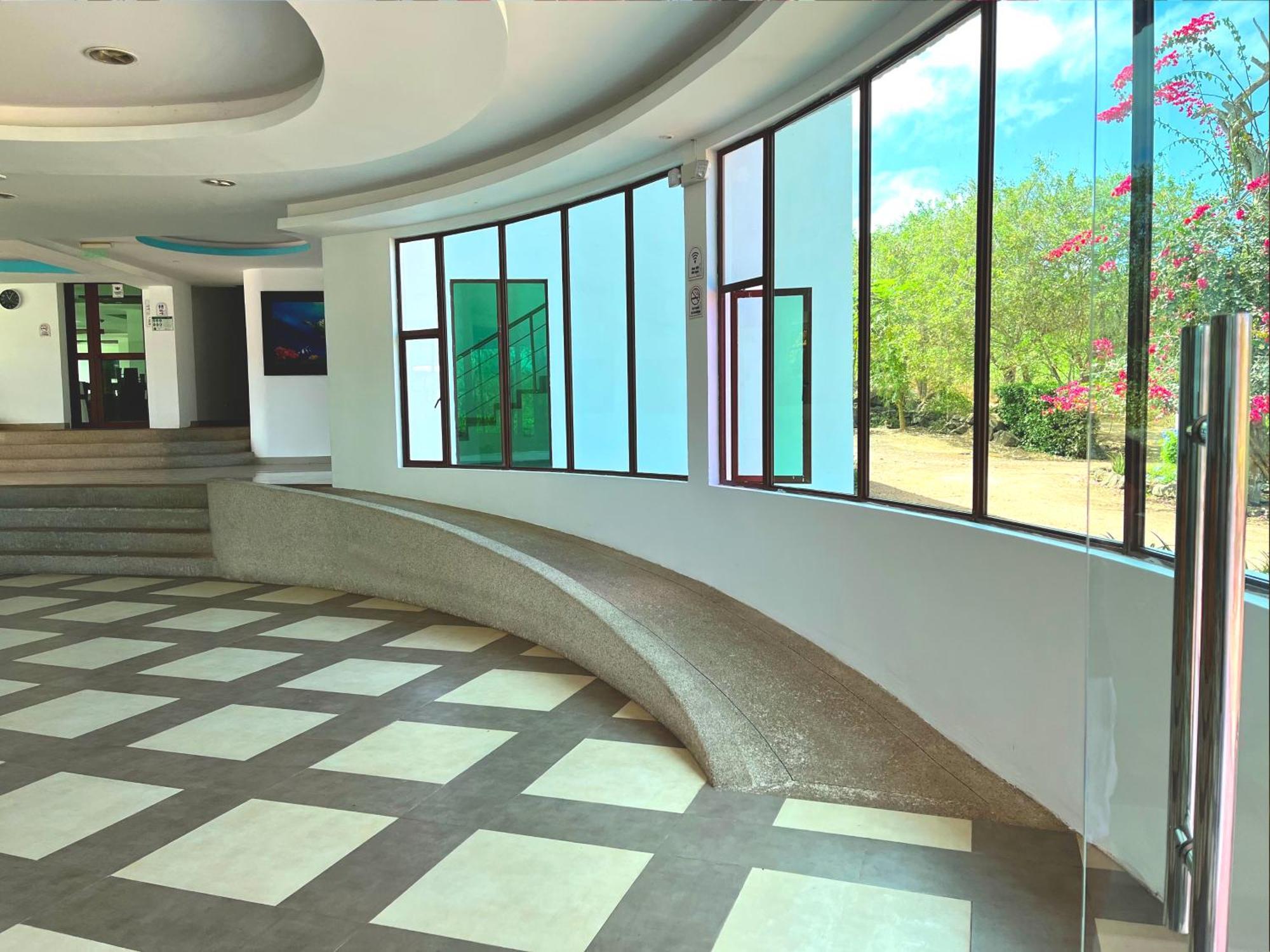Hotel Tortuga Bay - Galapagos Puerto Ayora  Εξωτερικό φωτογραφία